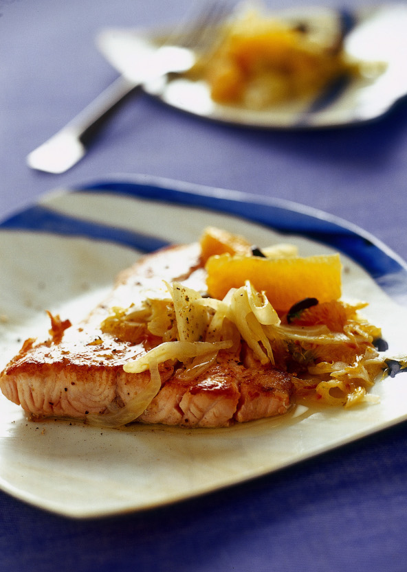 Filetto di salmone con finocchi e arance rosse