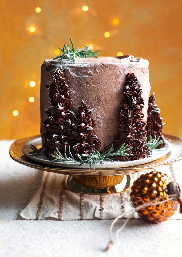 Panettone con ganache di cioccolato al latte e bosco di abeti